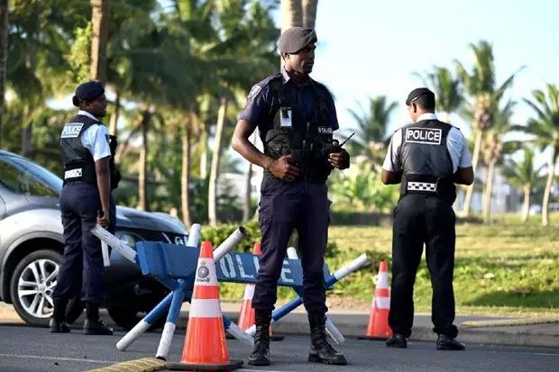 审查12个月后斐济内政部长将维持与中方的警务合作协议