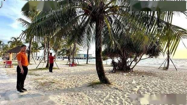 柬埔寨西港海滩垃圾遍地，省长发帖谴责