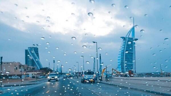 阿联酋今天气温下降部分地区可能会有降雨