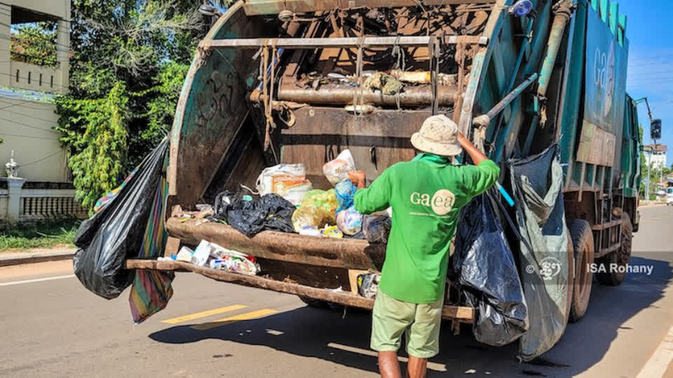柬埔寨暹粒每日产出垃圾600吨