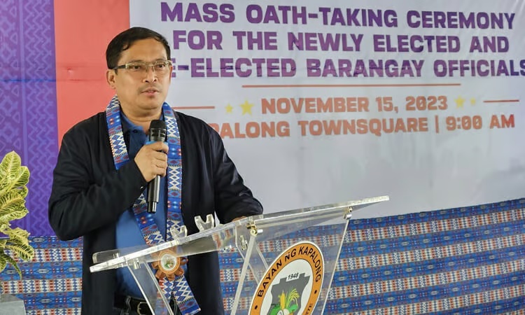 菲律宾该地省长因挺老杜而被总统府预防性停职?
